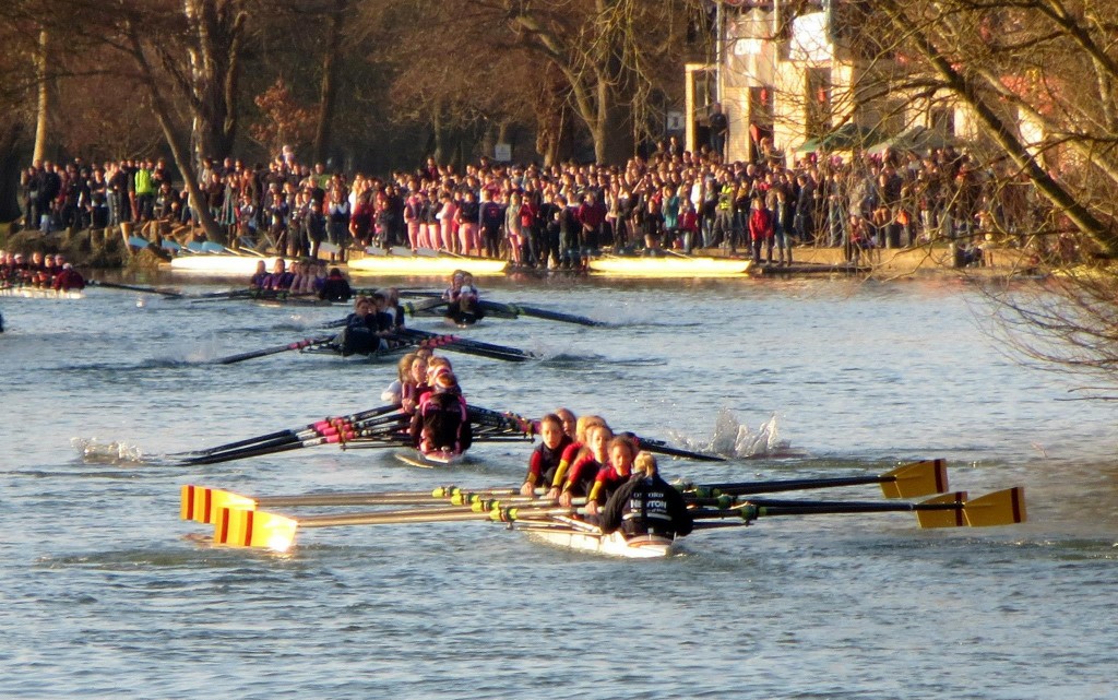 Wolfson women's first boat push for the bump in front of thousands of spectators in Torpids 2013